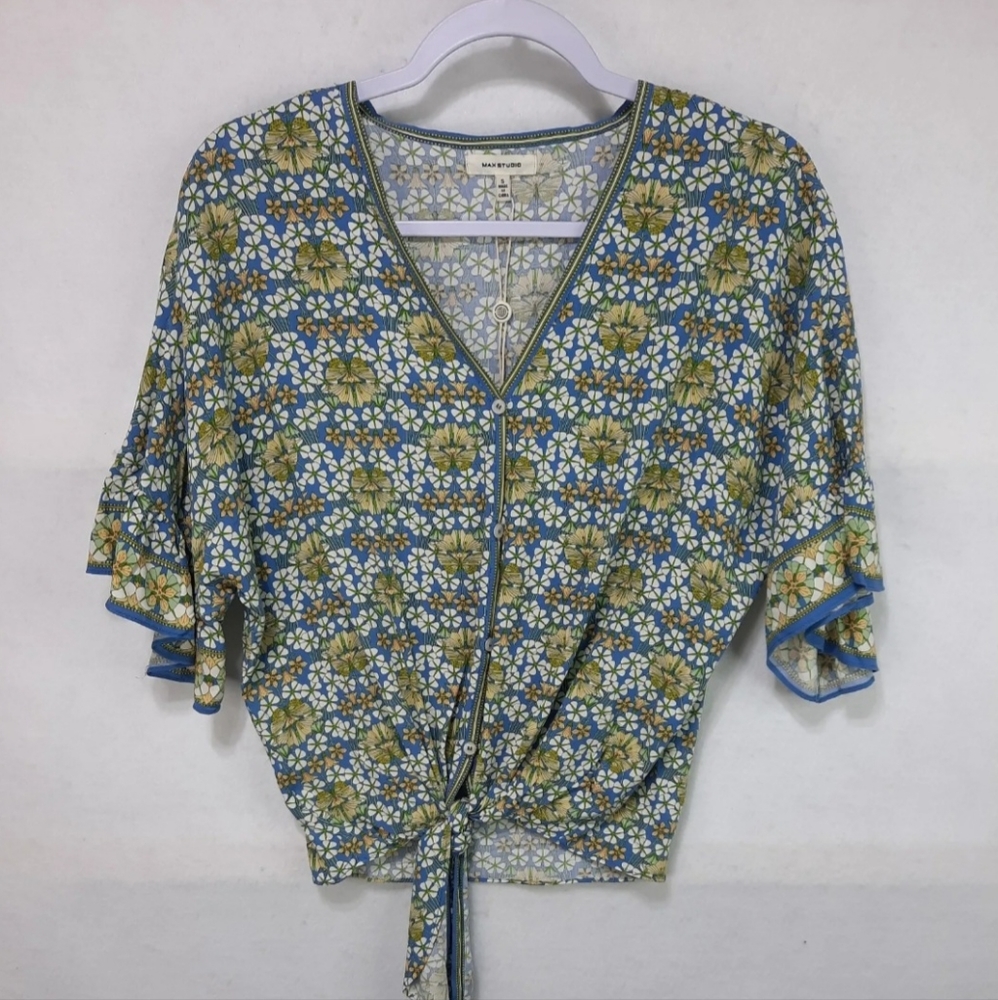 Max Studio Women's Tie-front Top Size Small Flutter Short Sleeve.